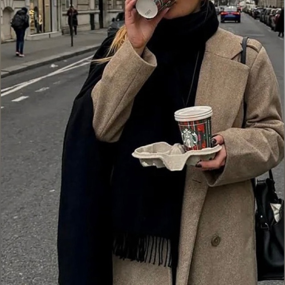 NA-KD trench coat (herringbone/cream/tan)